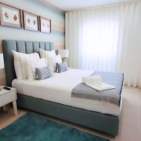 Apartment Holidays Centro Nazare