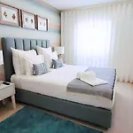 Apartment Holidays Centro Nazare